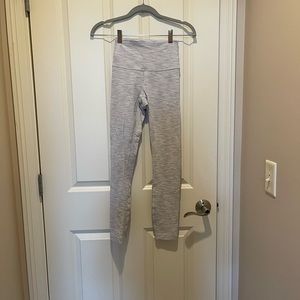 LuluLemon Wunder Under leggings